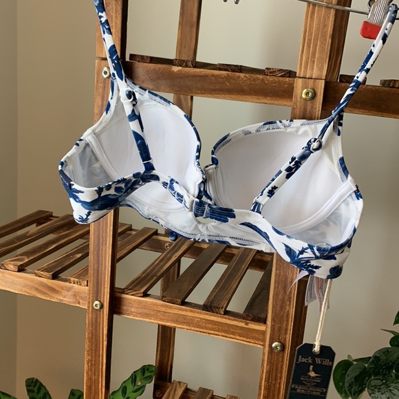 Jack Wills Underwire balcony Adjustable sz 10 White with Blue flowers Bikini NWT - Picture 3 of 12